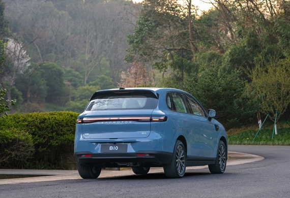 Бюджетный Leapmotor B10