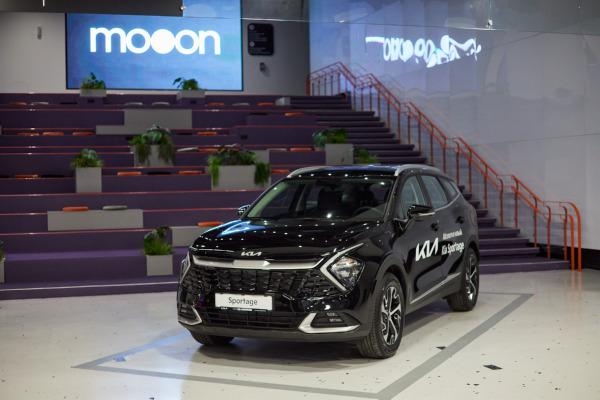 Новую версию Kia Sportage показали в столичном ТЦ Palazzo