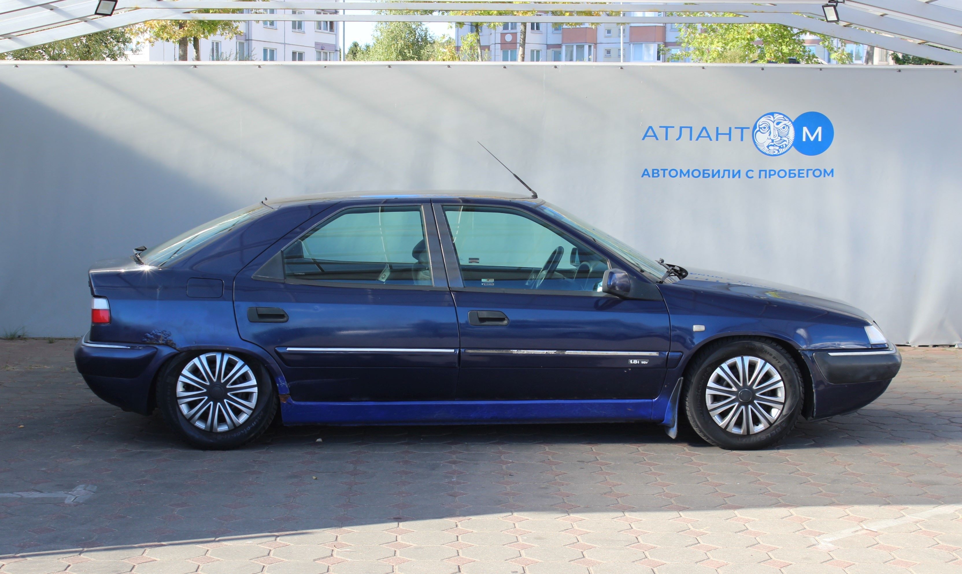car image