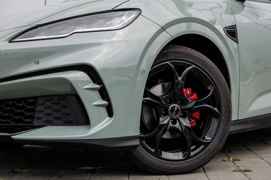 Стильный передний бампер