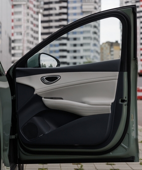 Практичные дверные карты