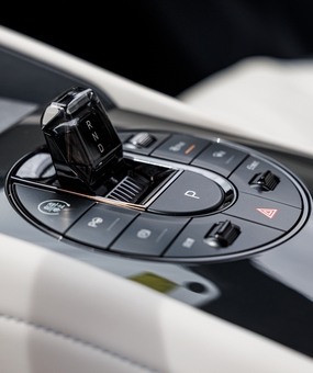 Панель управления с джойстиком