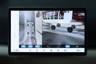 Камера 360° с функцией "прозрачное шасси"