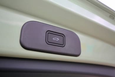 Электропривод багажника