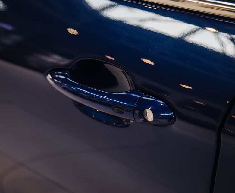 Ручки дверей в цвет кузова