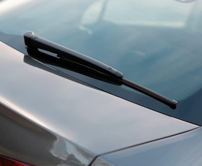 Задний стеклоочиститель