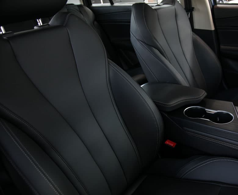 Обогрев сидений 1-го ряда