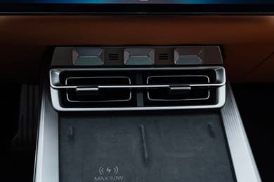 Беспроводная зарядка на 2 телефона