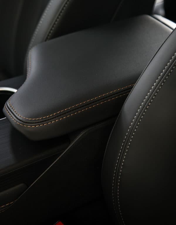 Центральный подлокотник