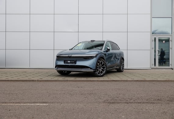 Внедорожник Zeekr 7X