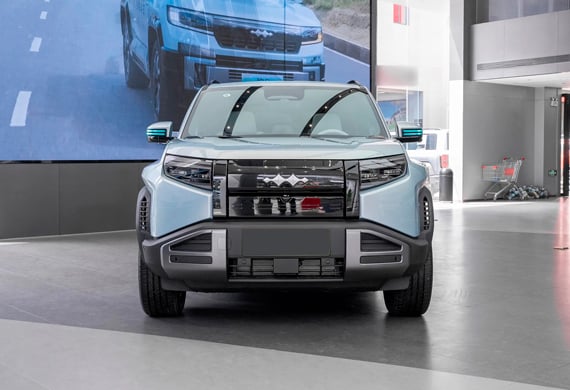 Компактный электрокроссовер Leopard Titanium 3