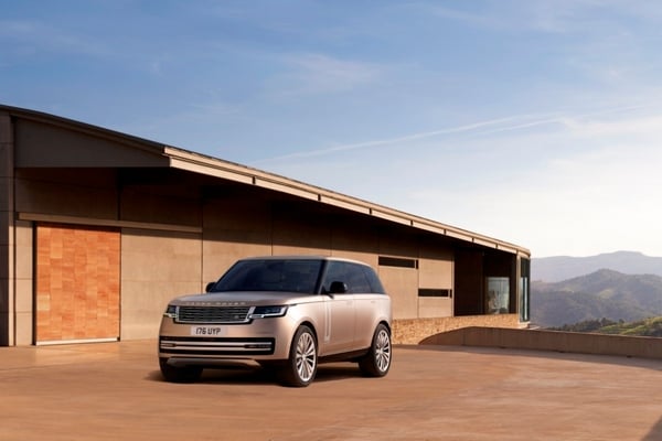 Новый Range Rover 2022 модельного года