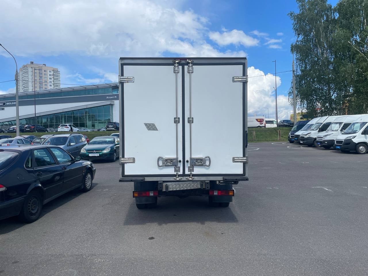 car image