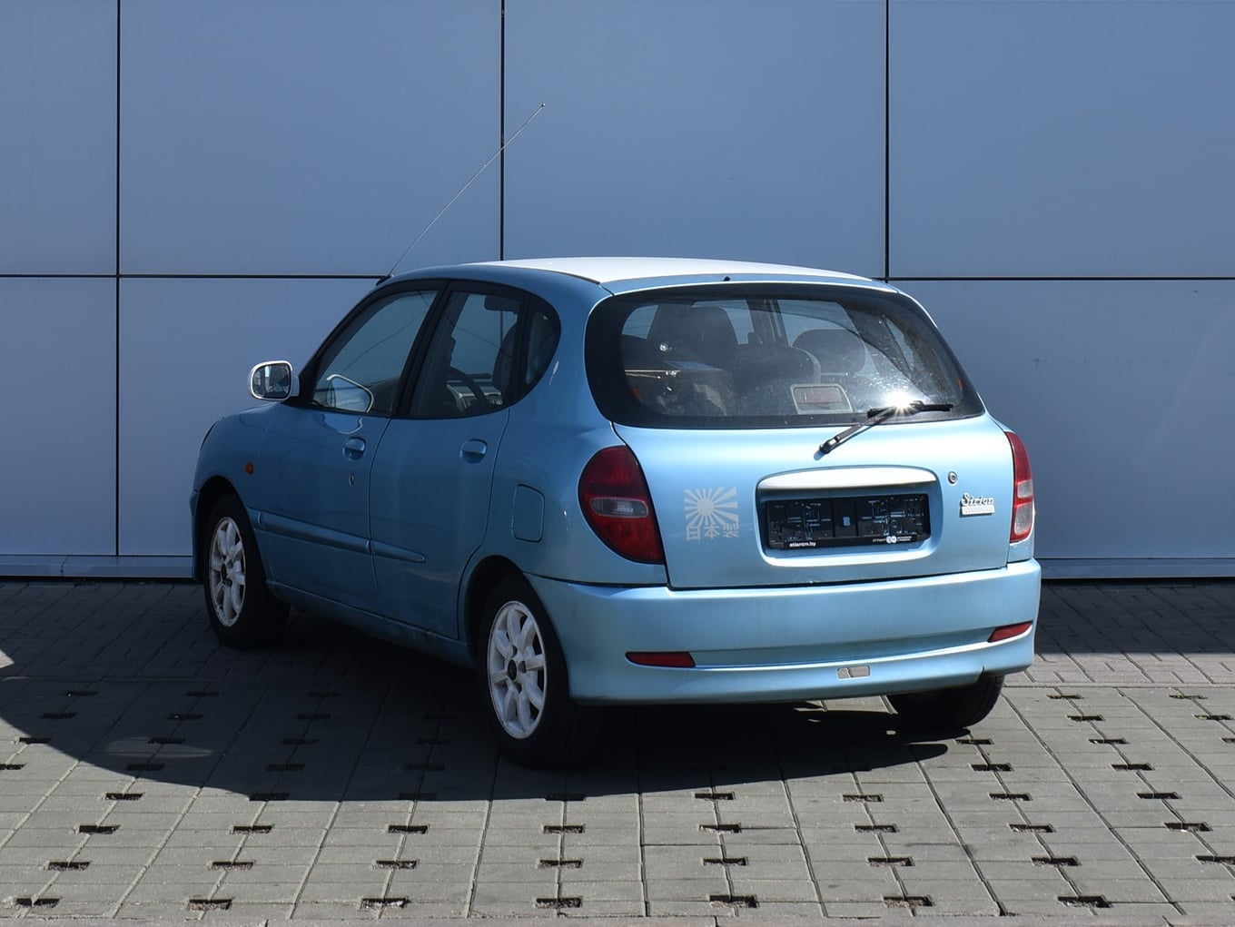 car image