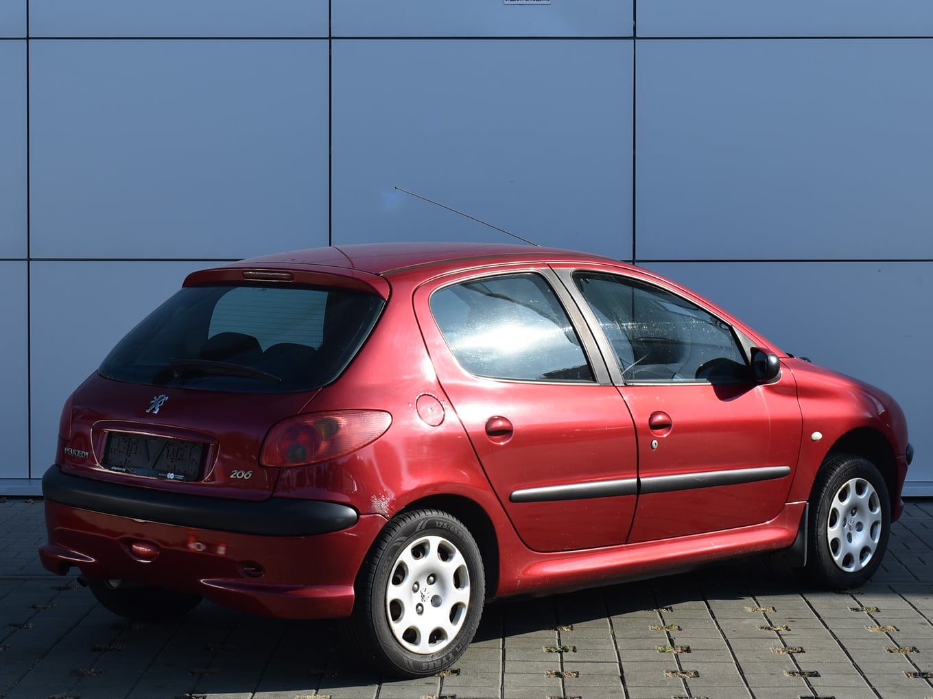 car image