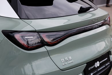 Лента фонарей на корме