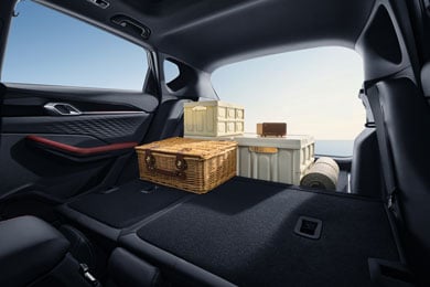 Объем багажника – от 330 л