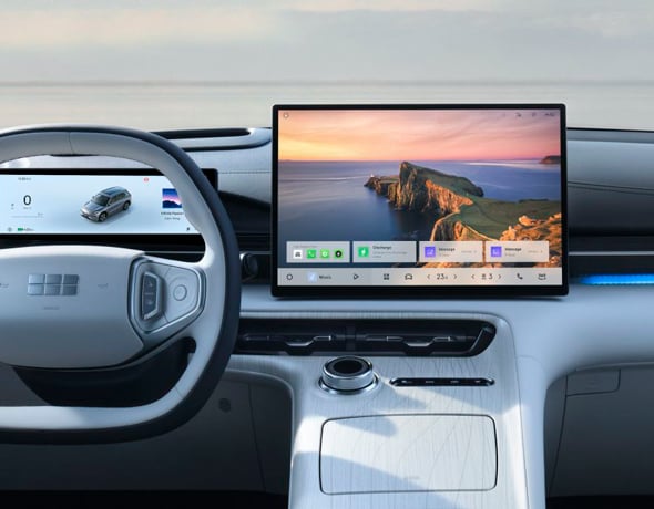 15.4" экран мультимедиа