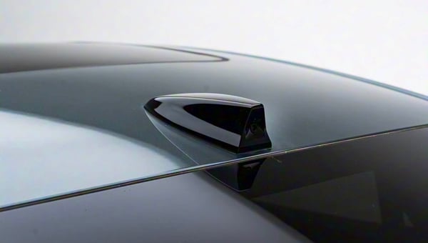 Антенна «Акулий плавник»